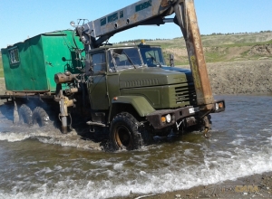 Аренда крана манипулятора, борт 15 тонн, вездеход